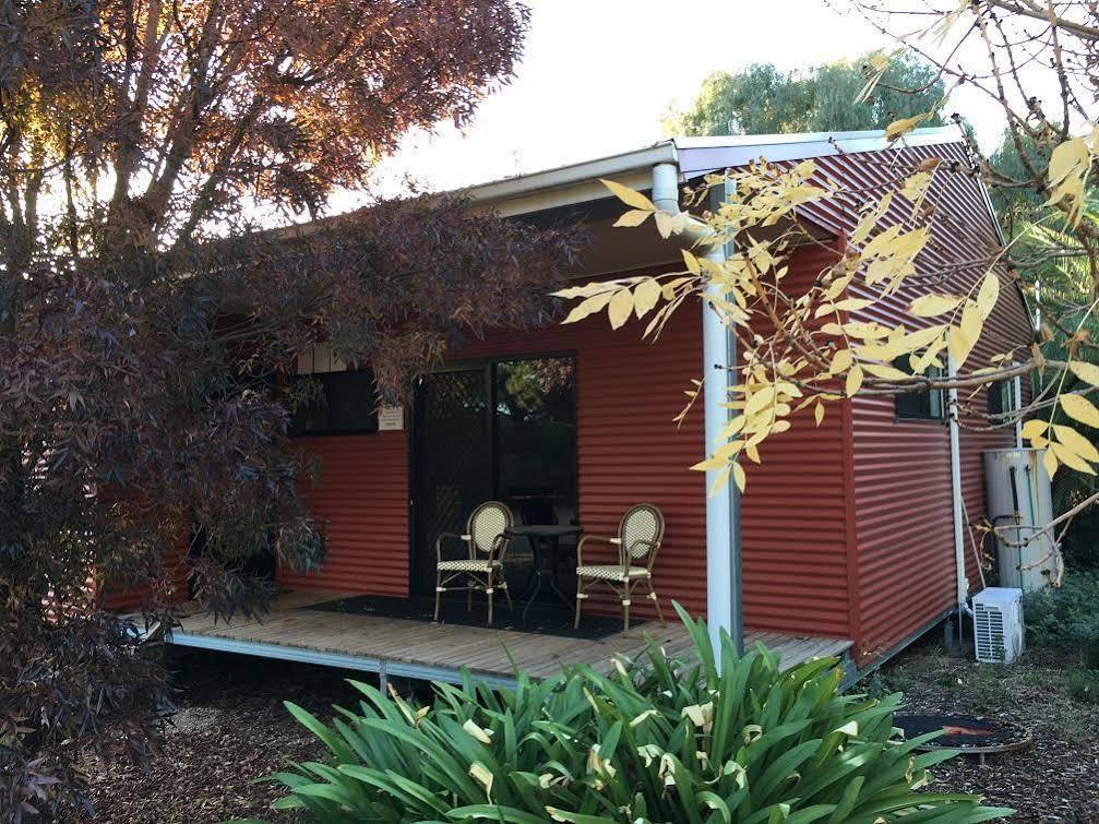 Hillview Farmstay Gundagai Kültér fotó