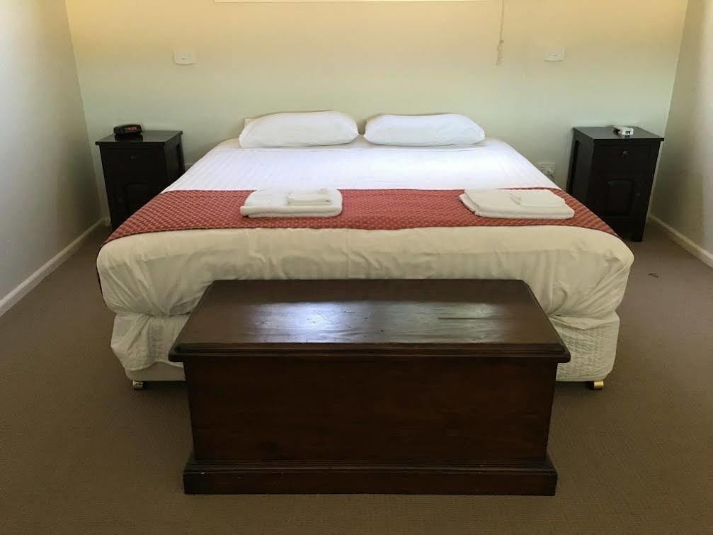 Hillview Farmstay Gundagai Kültér fotó
