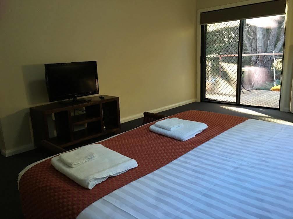 Hillview Farmstay Gundagai Kültér fotó