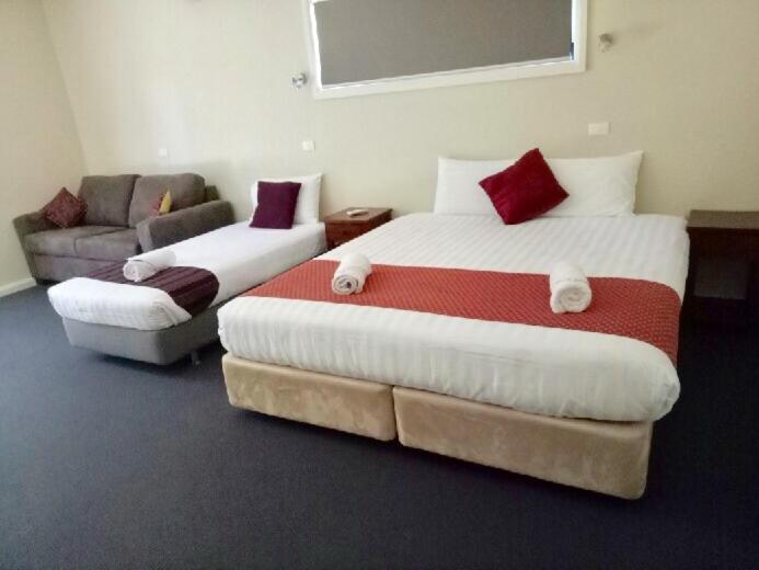Hillview Farmstay Gundagai Kültér fotó